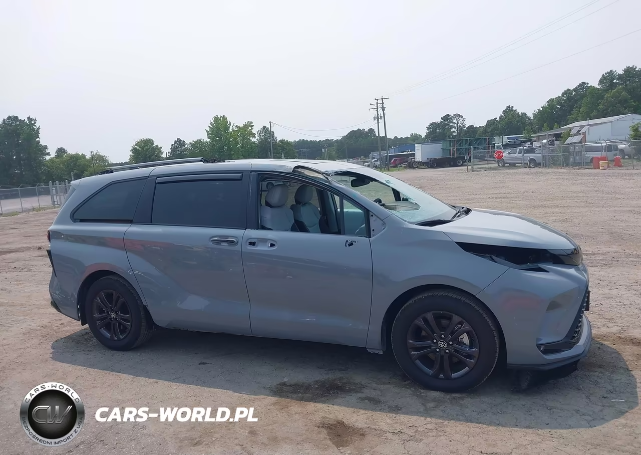 2025 Toyota Sienna Xse VIN:5TDDSKFC4SS176154 - 14