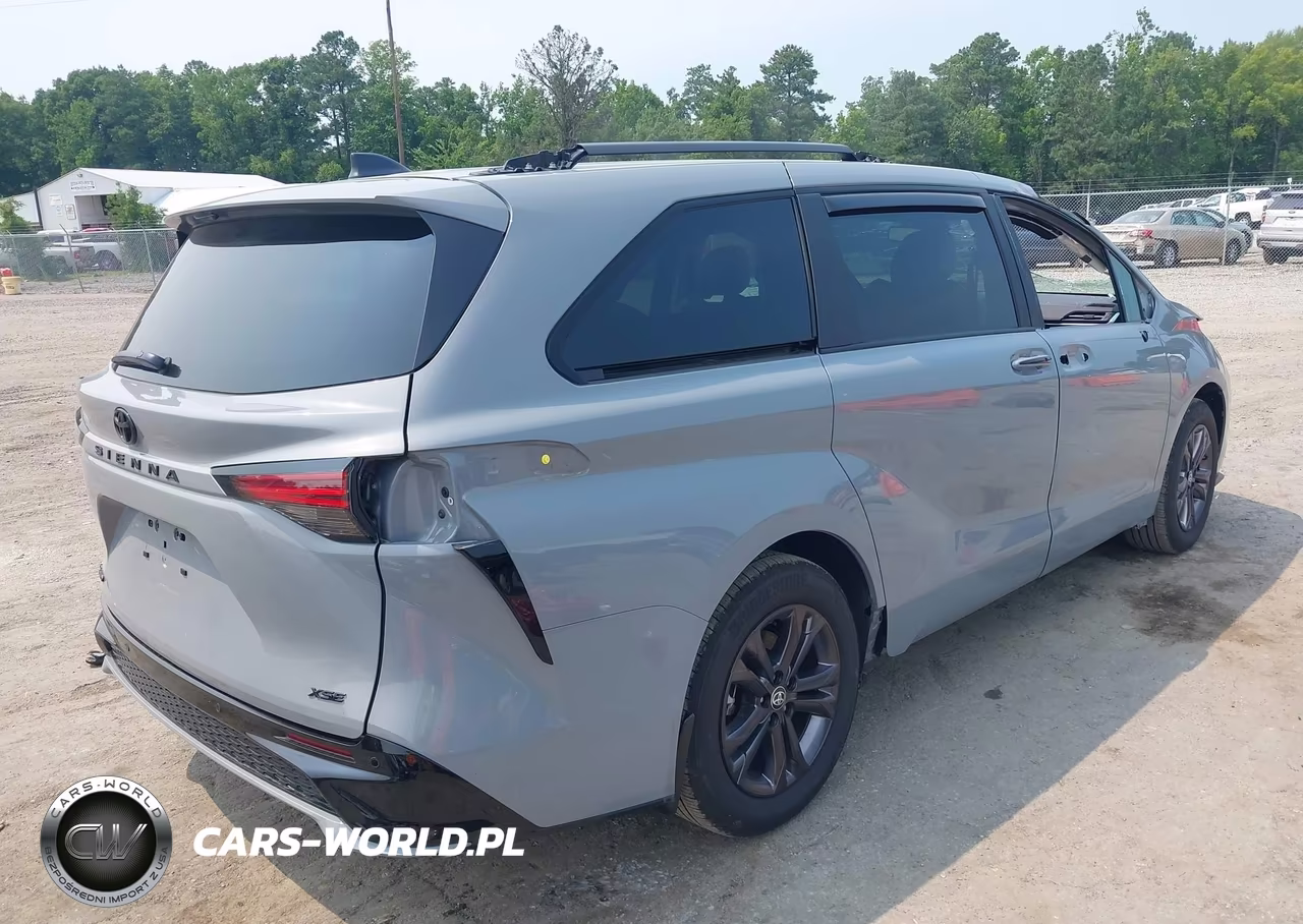 2025 Toyota Sienna Xse VIN:5TDDSKFC4SS176154 - 4