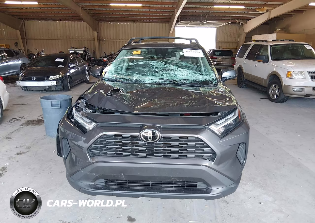 2024 Toyota Rav4 Xle VIN:2T3P1RFV9RW469406 - 12