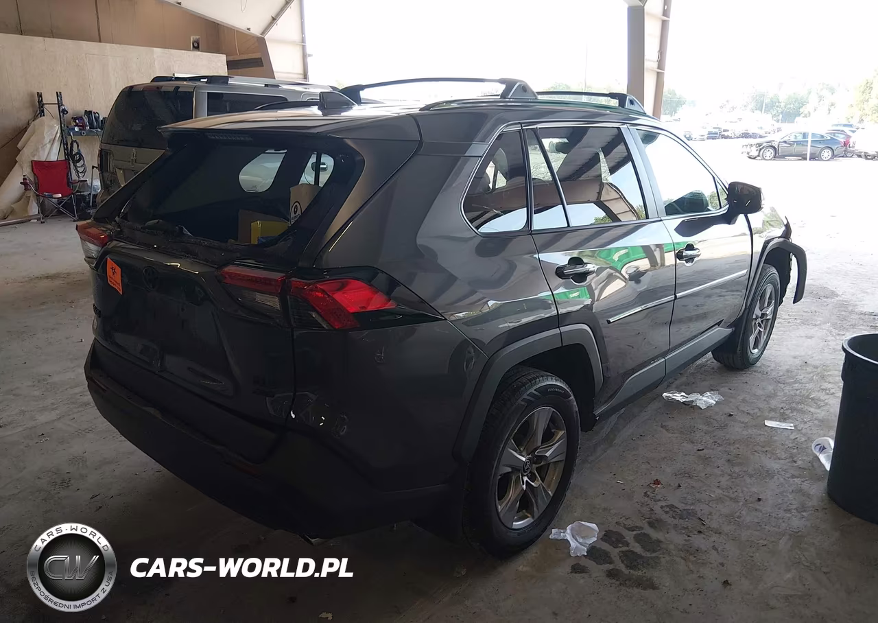 2024 Toyota Rav4 Xle VIN:2T3P1RFV9RW469406 - 4