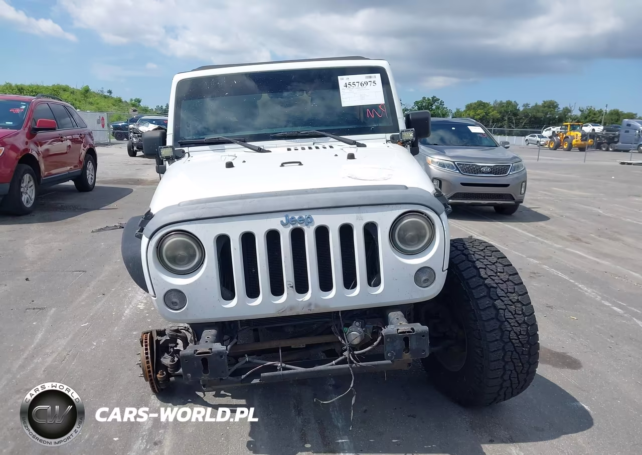 2015 Jeep Wrangler Unlimited Sport VIN:1C4BJWDG0FL766964 - 13