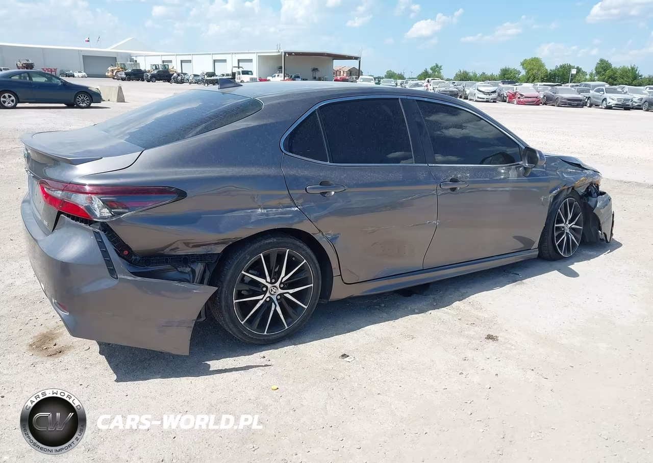 2021 Toyota Camry Se VIN:4T1G11AK6MU551920 - 4