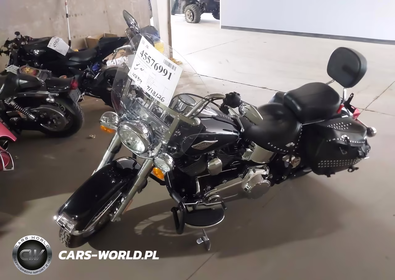 2012 Harley-Davidson Flstc Heritage Softail Classic VIN:1HD1BWV14CB026918 - 2
