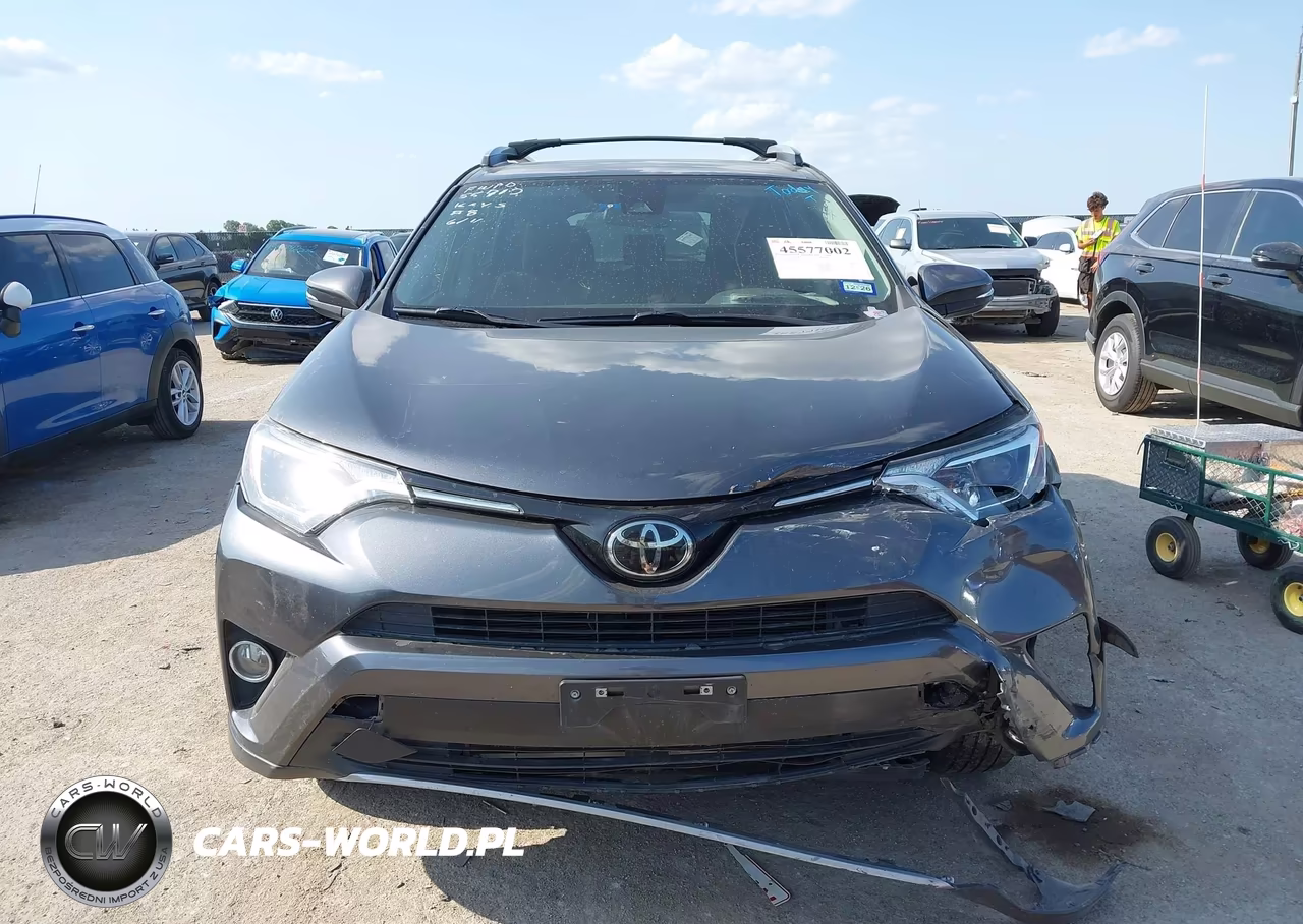 2017 Toyota Rav4 Xle VIN:JTMWFREV2HD102387 - 12