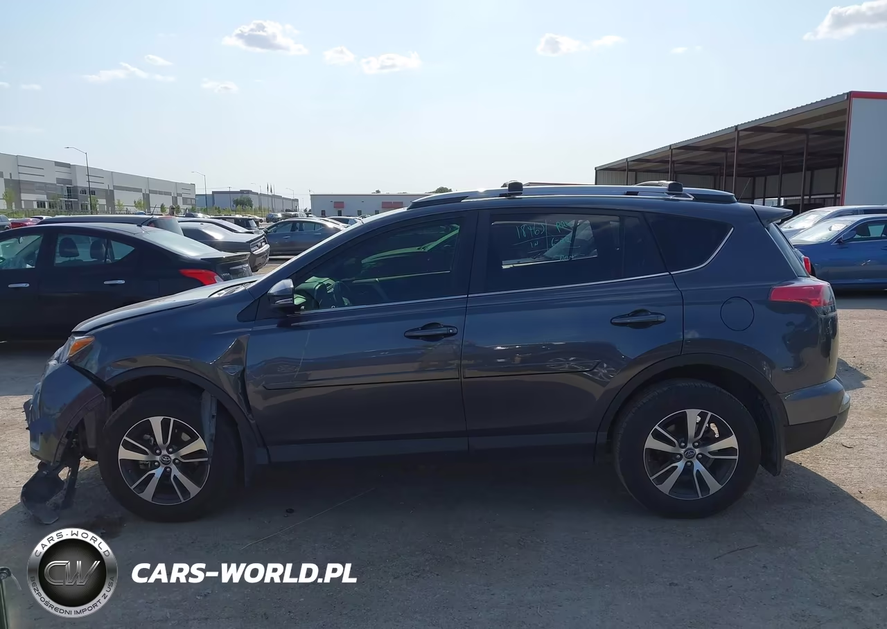 2017 Toyota Rav4 Xle VIN:JTMWFREV2HD102387 - 14