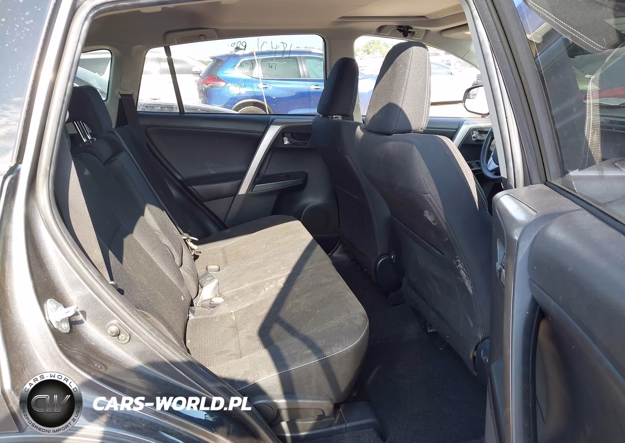 2017 Toyota Rav4 Xle VIN:JTMWFREV2HD102387 - 8