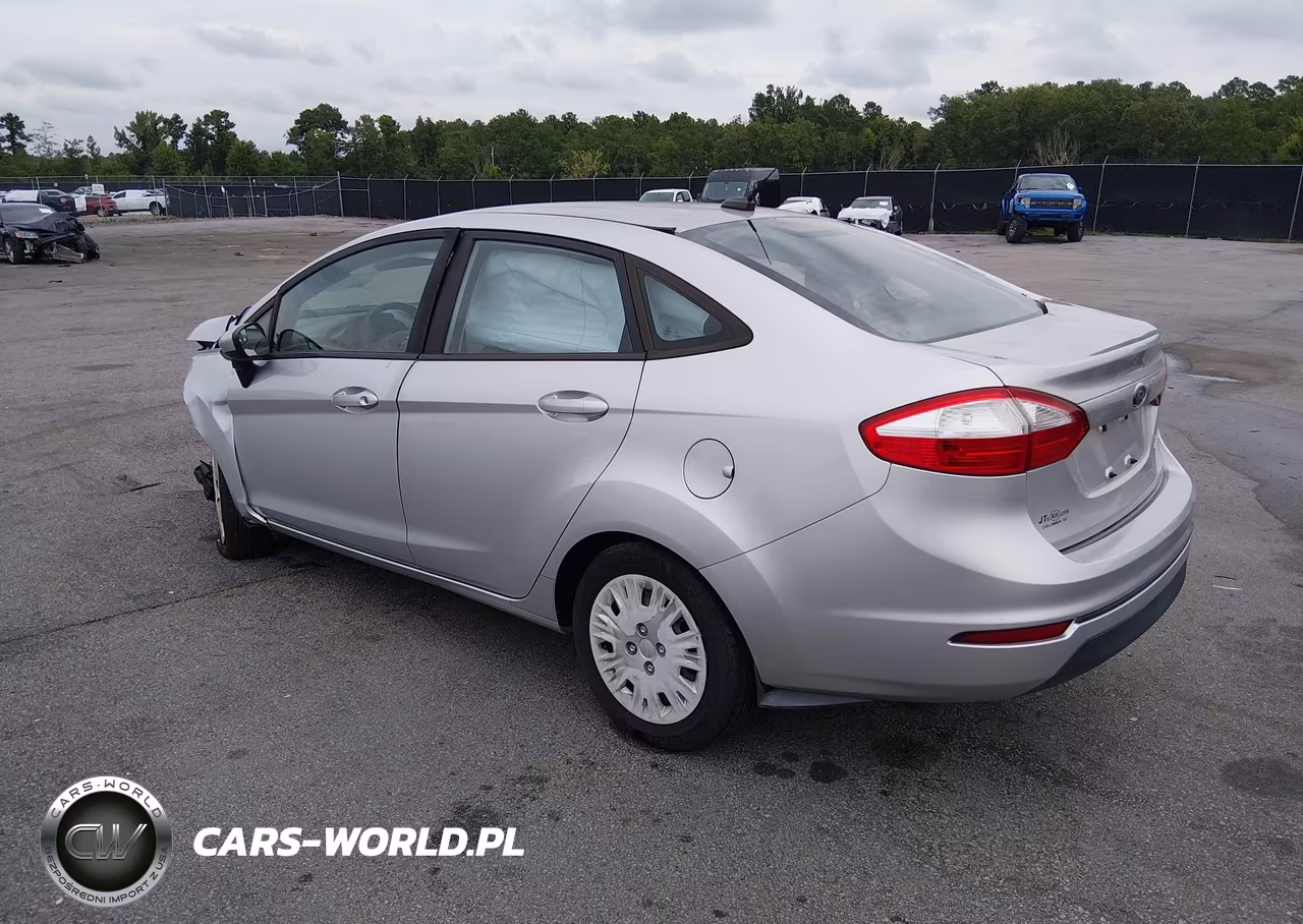 2015 Ford Fiesta S VIN:3FADP4AJ2FM175308 - 3