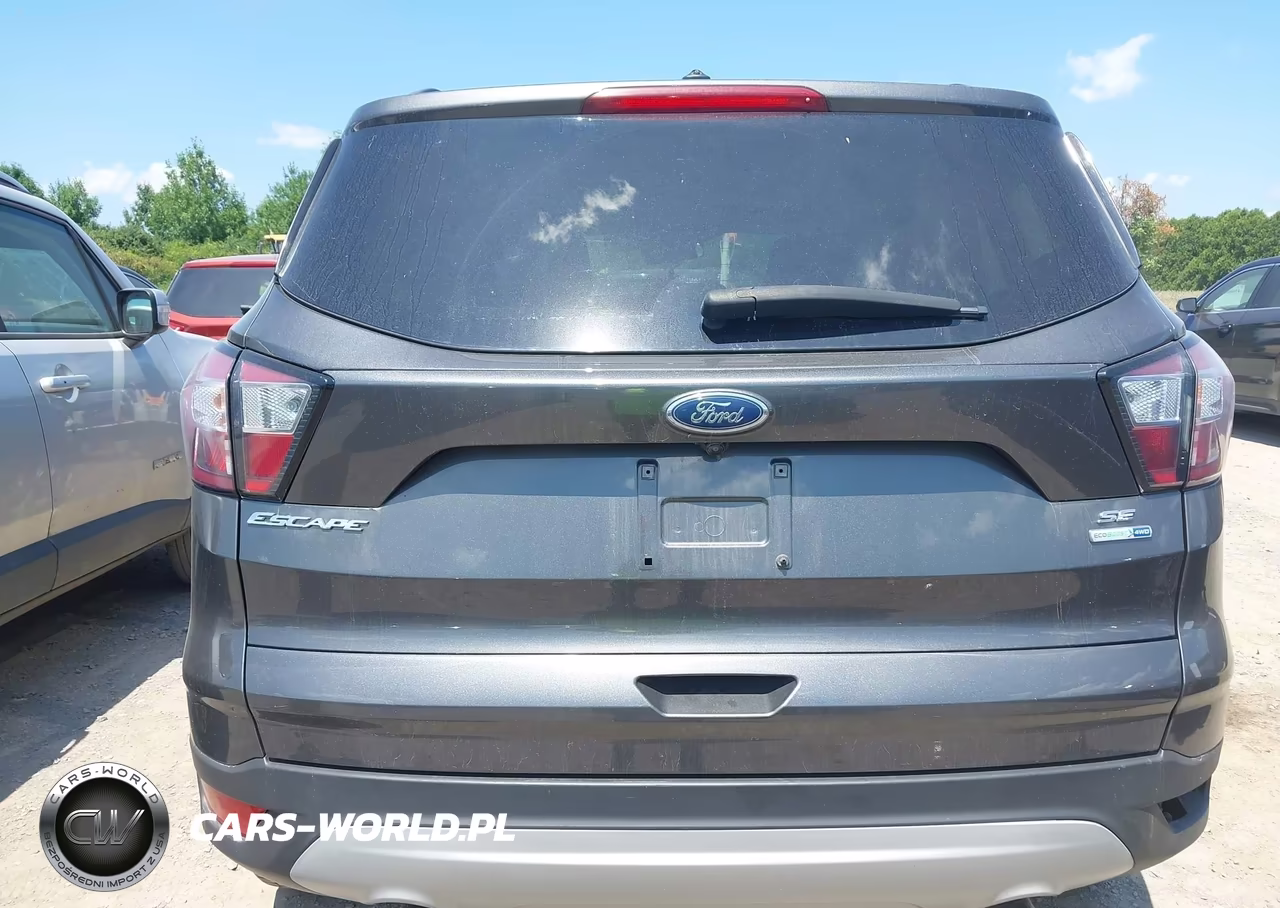 2018 Ford Escape Se VIN:1FMCU9GD5JUC90157 - 17
