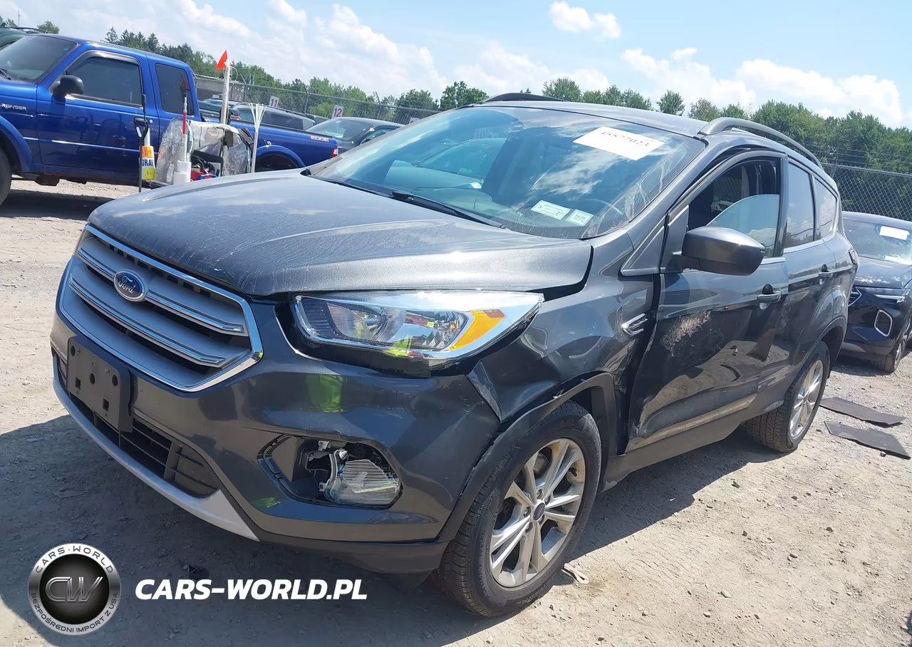 2018 Ford Escape Se VIN:1FMCU9GD5JUC90157 - 2