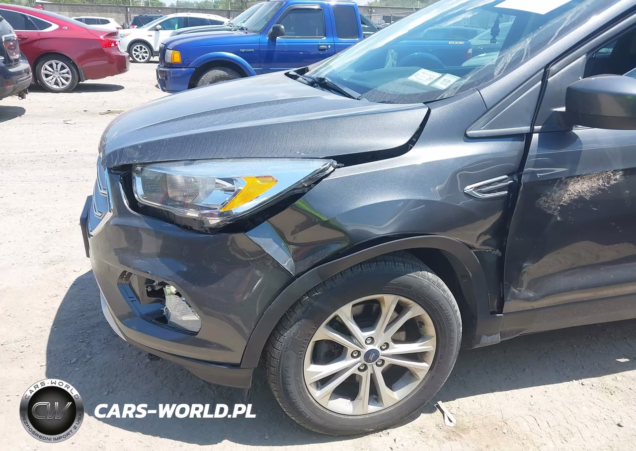 2018 Ford Escape Se VIN:1FMCU9GD5JUC90157 - 6
