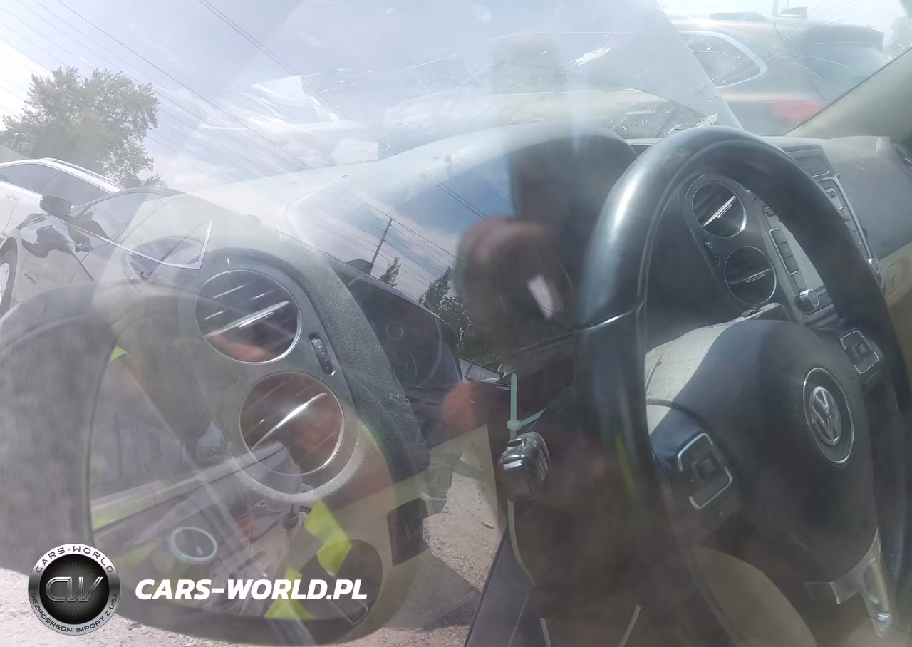 2013 Volkswagen Tiguan Se VIN:WVGBV3AX4DW591505 - 14