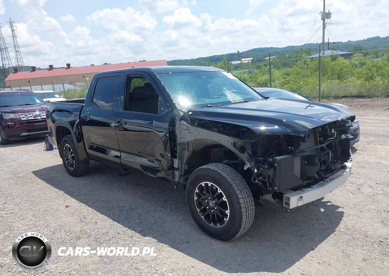 2025 Toyota Tundra Sr5 – zdjęcie 1 z 17