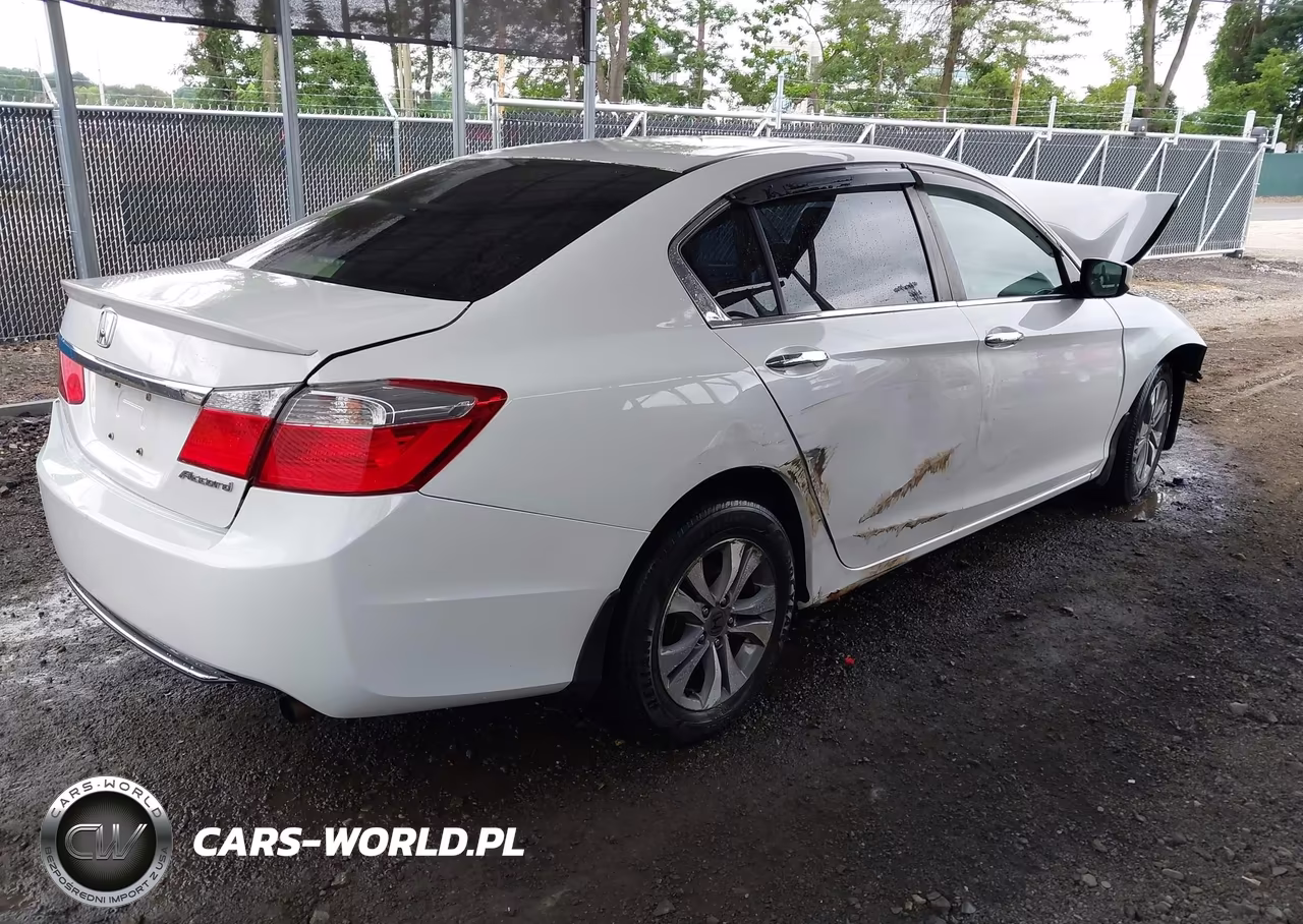 2015 Honda Accord Lx VIN:1HGCR2F31FA055710 - 4