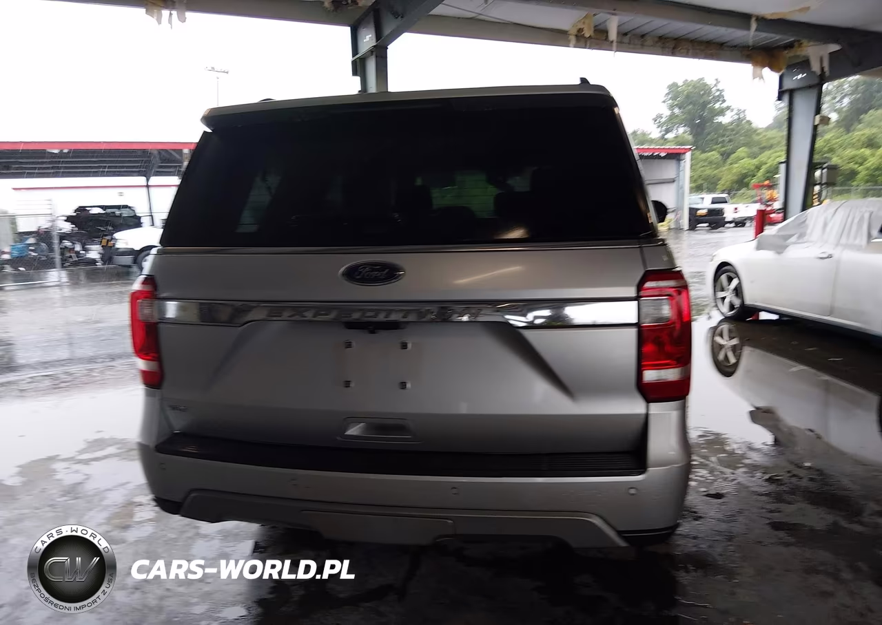 2018 Ford Expedition Xlt VIN:1FMJU1HT4JEA70324 - 16