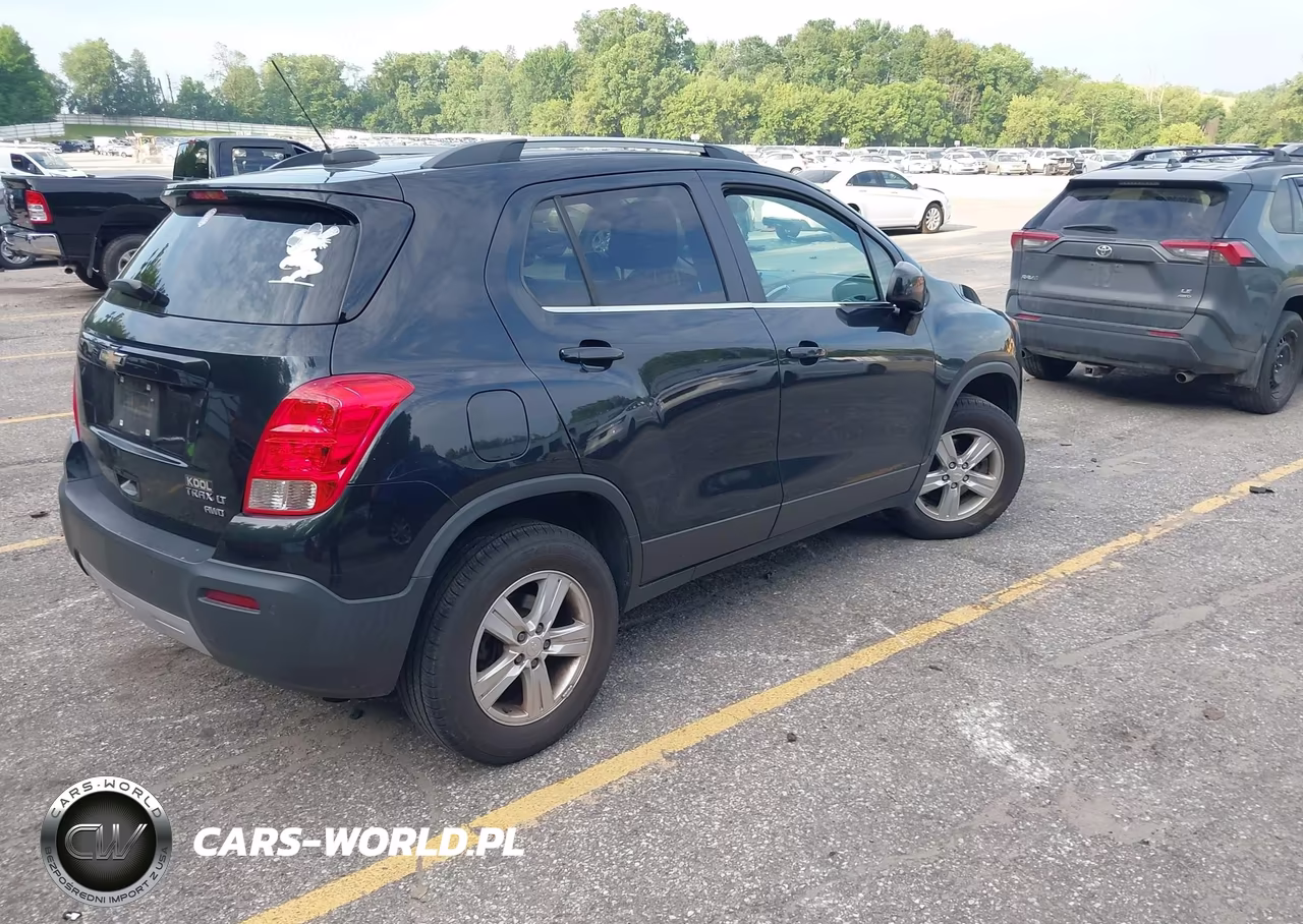 2015 Chevrolet Trax VIN:3GNCJRSB2FL207876 - 4