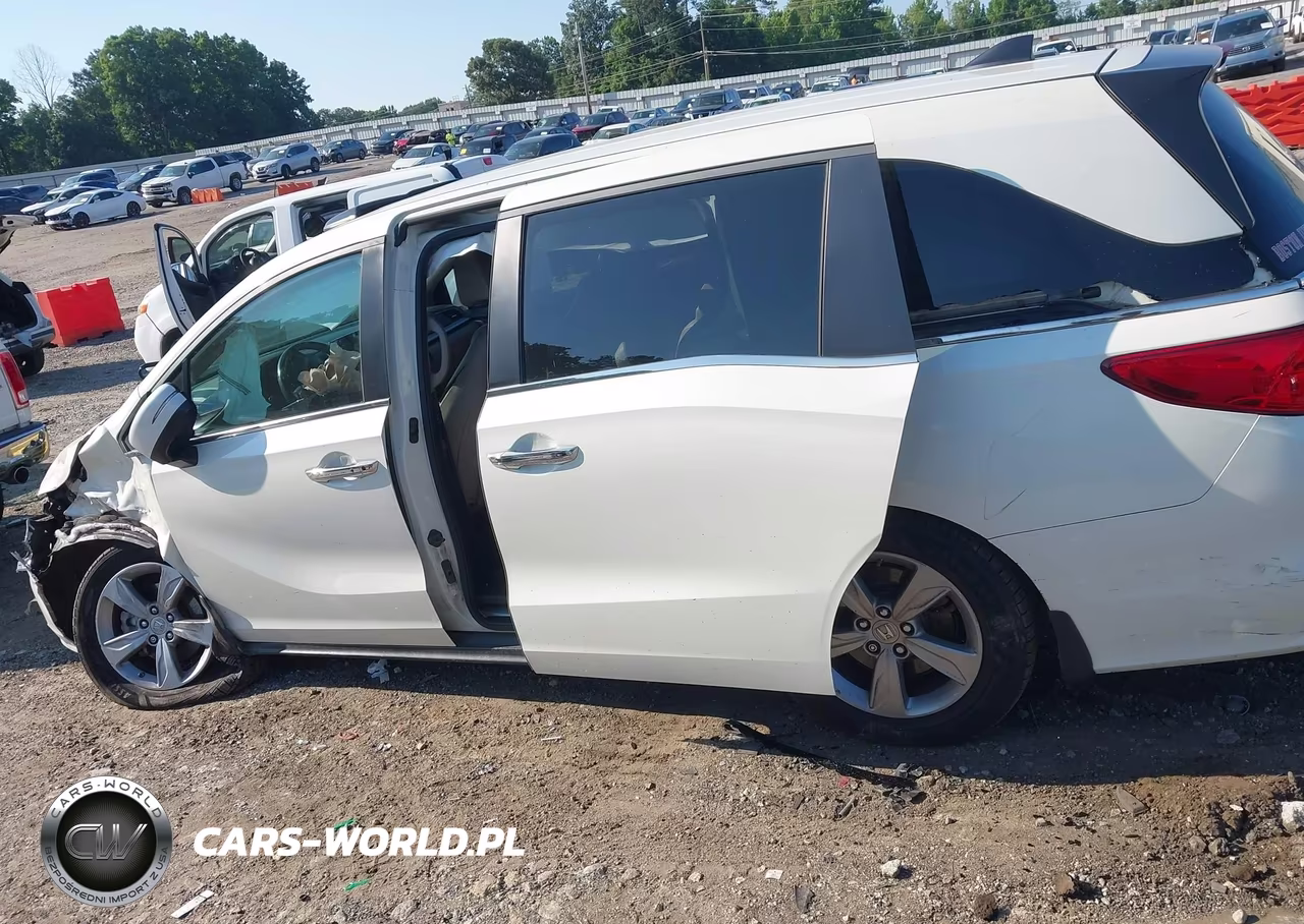 2018 Honda Odyssey Ex-L VIN:5FNRL6H78JB041885 - 14