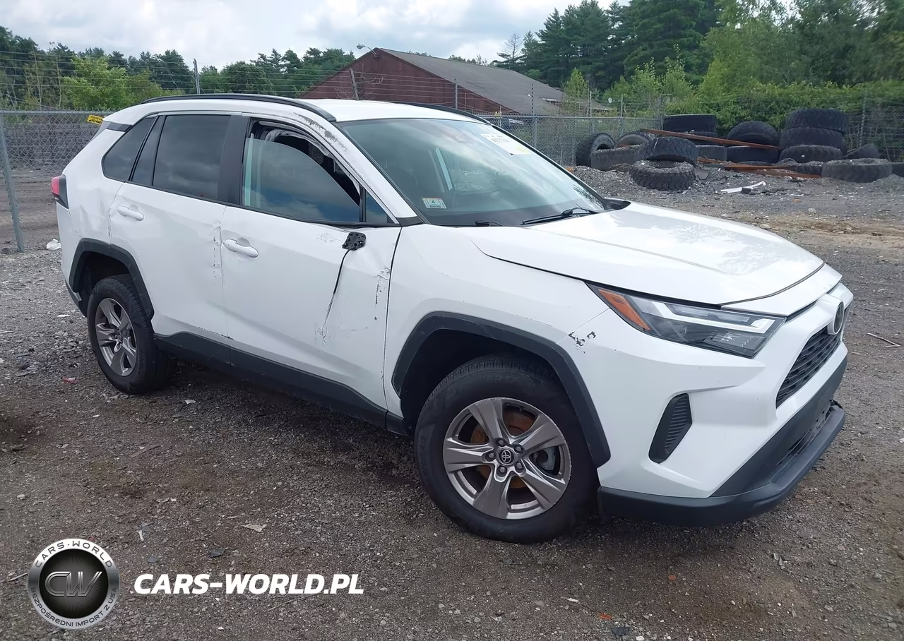 2023 Toyota Rav4 Xle – zdjęcie 1 z 17