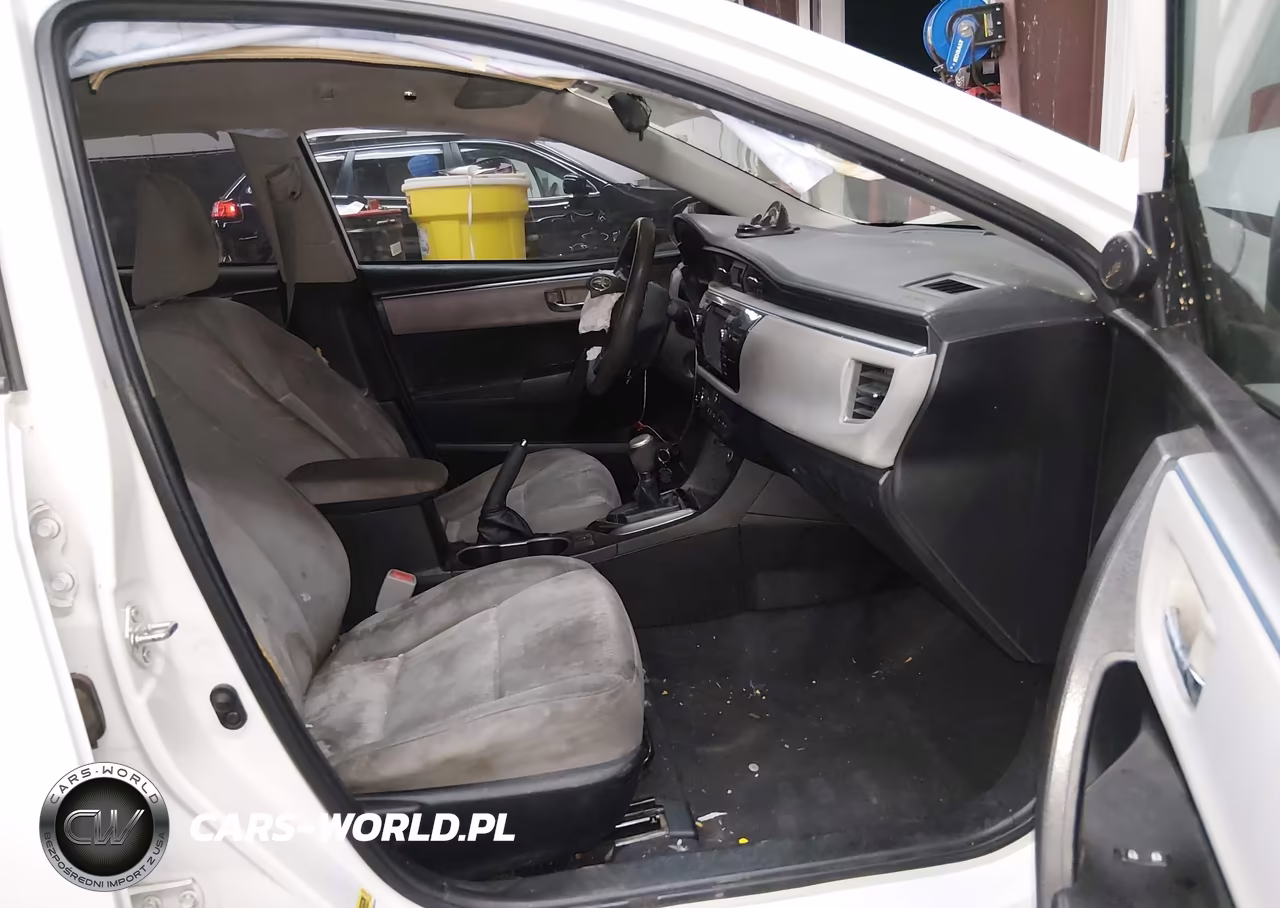 2014 Toyota Corolla Le VIN:5YFBURHE8EP076127 - 5