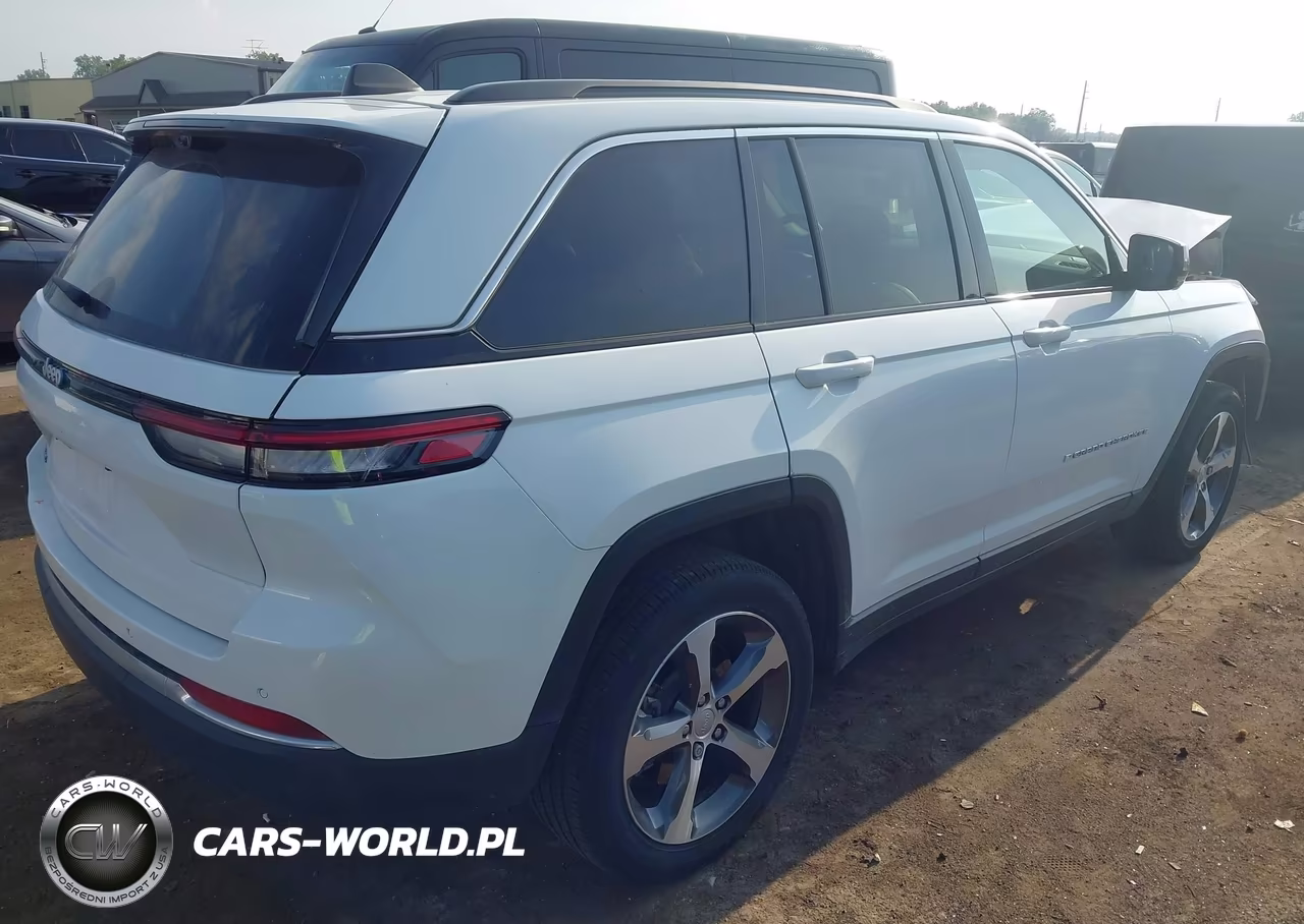 2024 Jeep Grand Cherokee 4Xe VIN:1C4RJYB64RC133862 - 4