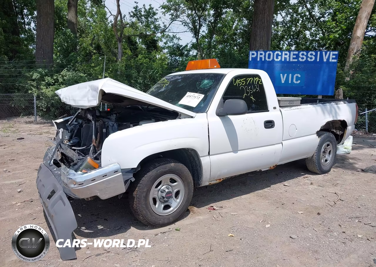 2003 Chevrolet Silverado 1500 Work Truck VIN:1GCEC14XX3Z235631 - 2