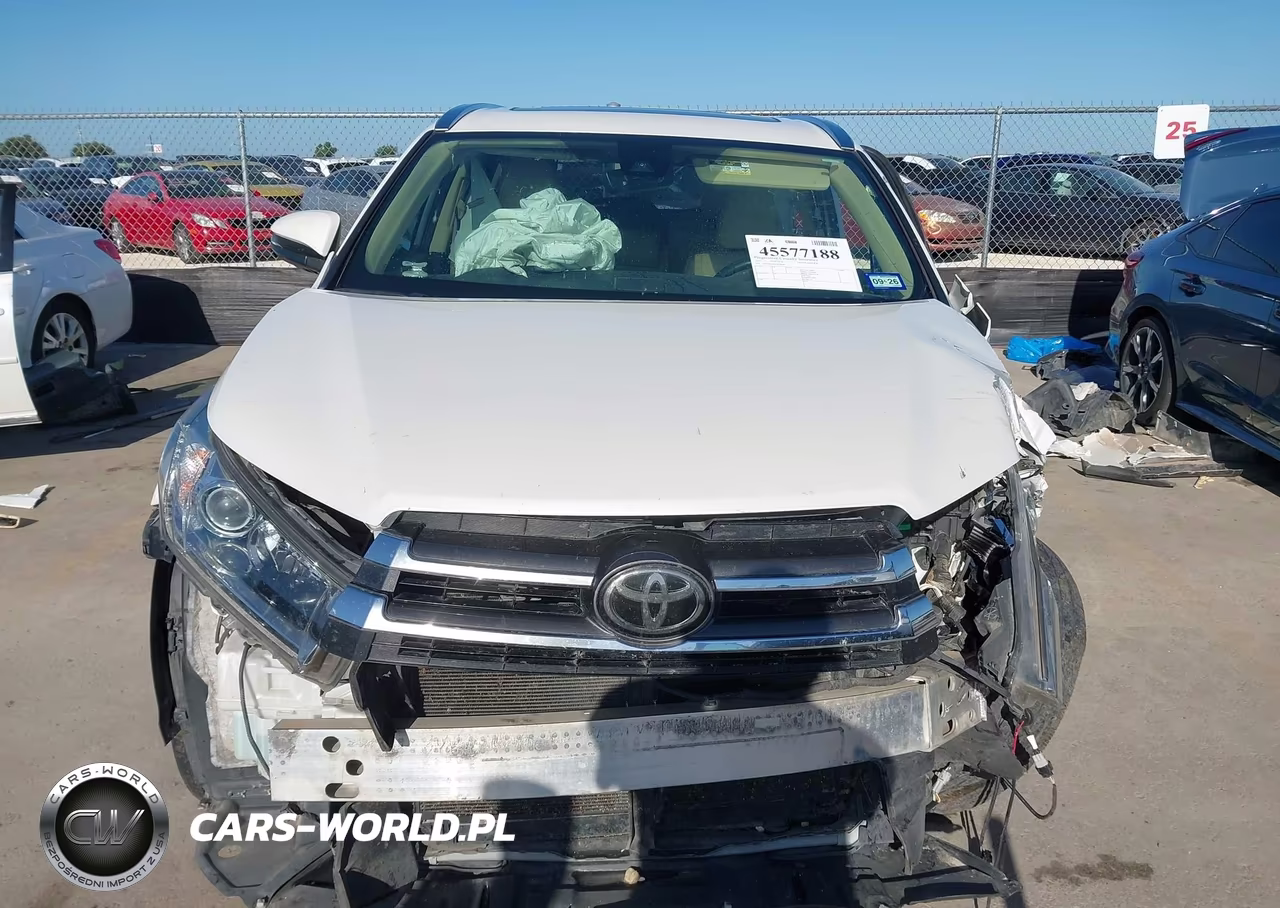 2017 Toyota Highlander Limited VIN:5TDYZRFH9HS228940 - 13