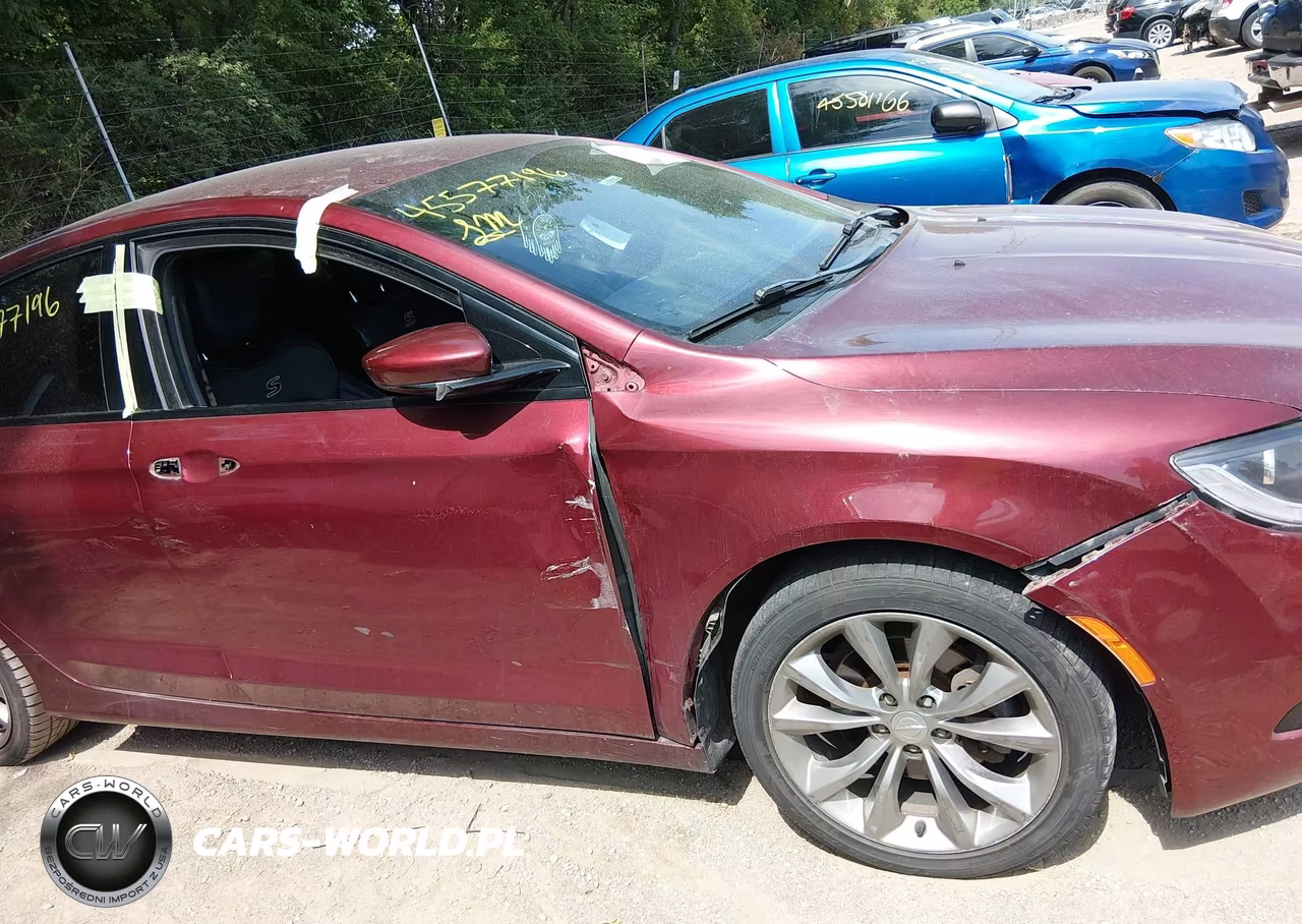 2015 Chrysler 200 S VIN:1C3CCCBB1FN578211 - 6