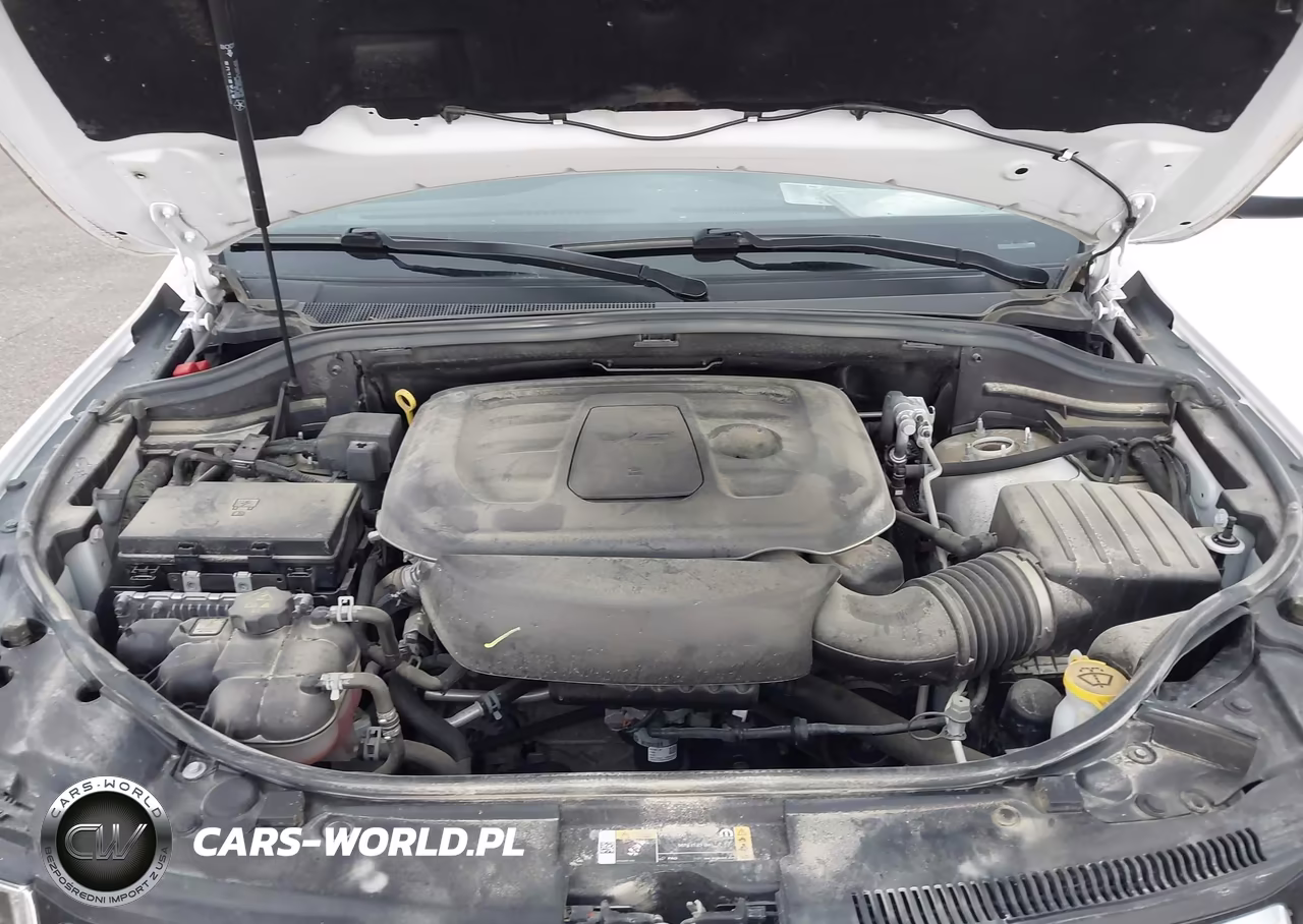 2021 Jeep Grand Cherokee Laredo E 4X4 VIN:1C4RJFAG5MC872844 - 10