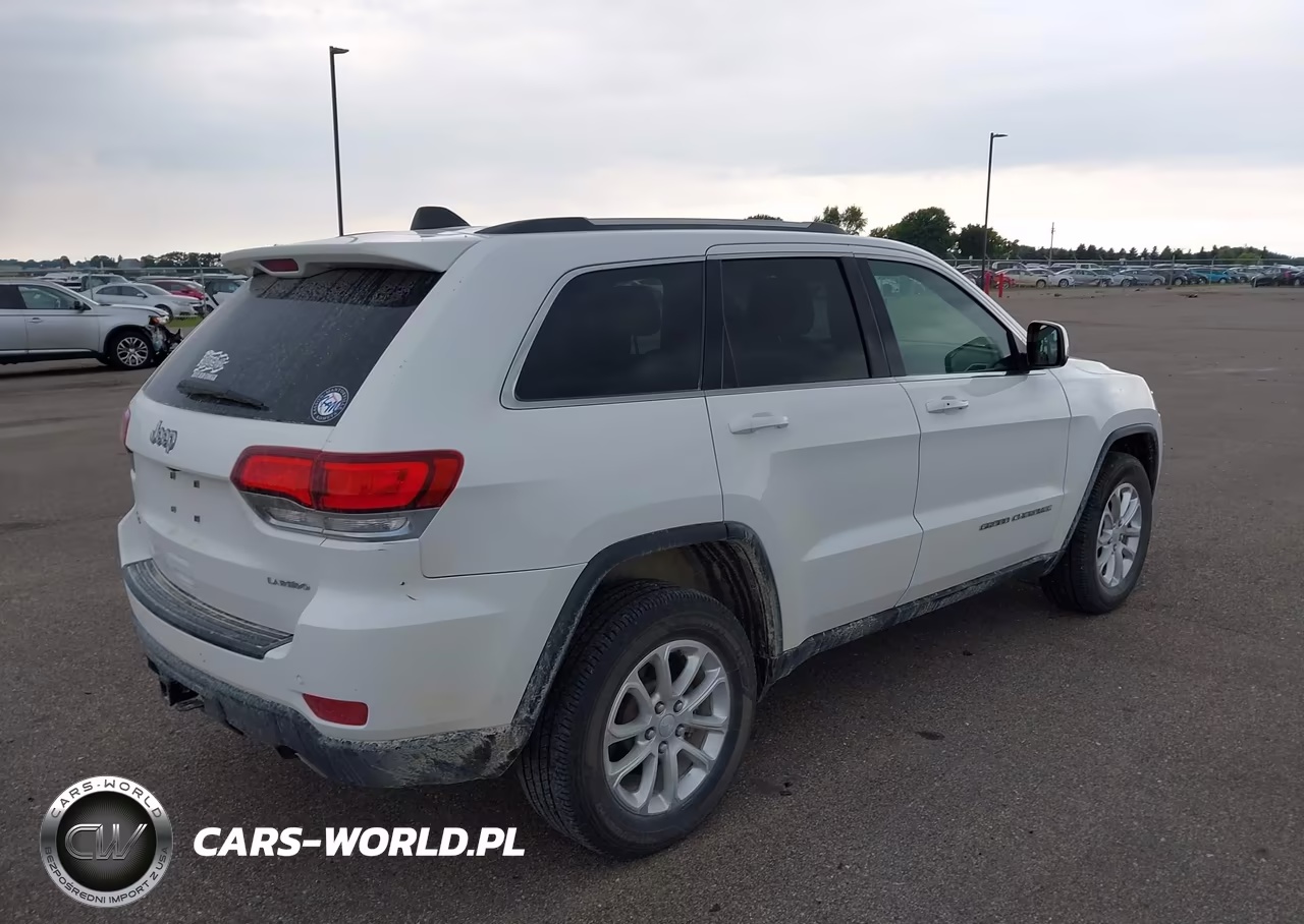 2021 Jeep Grand Cherokee Laredo E 4X4 VIN:1C4RJFAG5MC872844 - 4