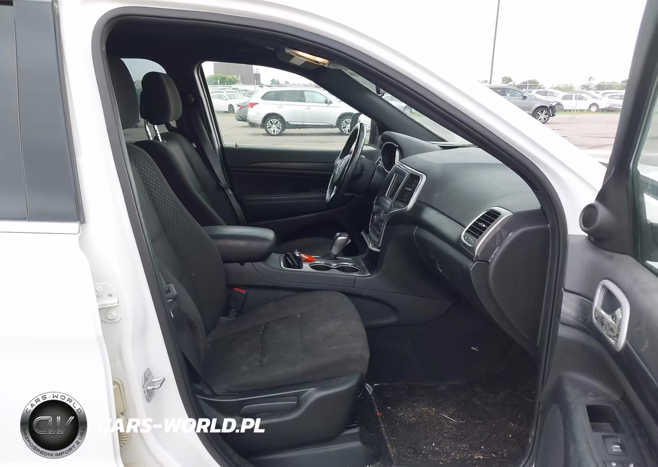 2021 Jeep Grand Cherokee Laredo E 4X4 VIN:1C4RJFAG5MC872844 - 5