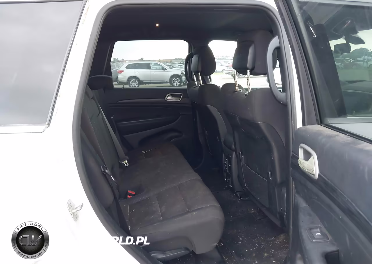 2021 Jeep Grand Cherokee Laredo E 4X4 VIN:1C4RJFAG5MC872844 - 8