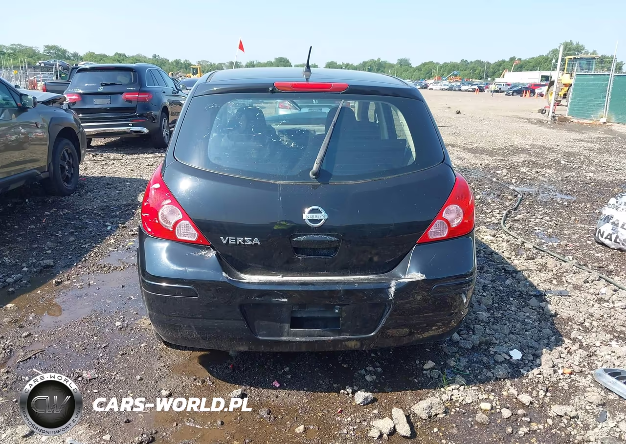 2010 Nissan Versa 1.8S VIN:3N1BC1CP3AL387066 - 17