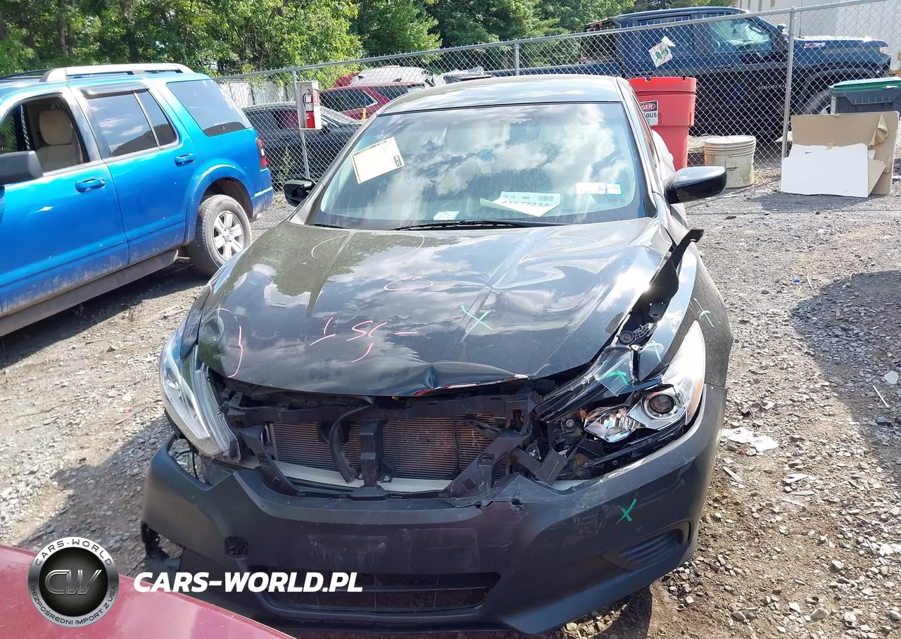 2018 Nissan Altima 2.5 S VIN:1N4AL3AP2JC293821 - 12