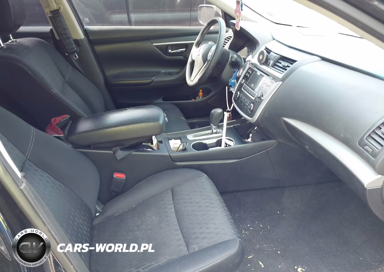 2018 Nissan Altima 2.5 S VIN:1N4AL3AP2JC293821 - 5