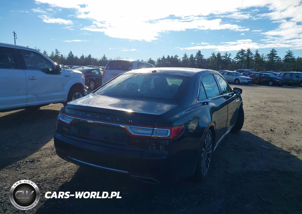 2017 Lincoln Continental Select VIN:1LN6L9TKXH5600943 - 4