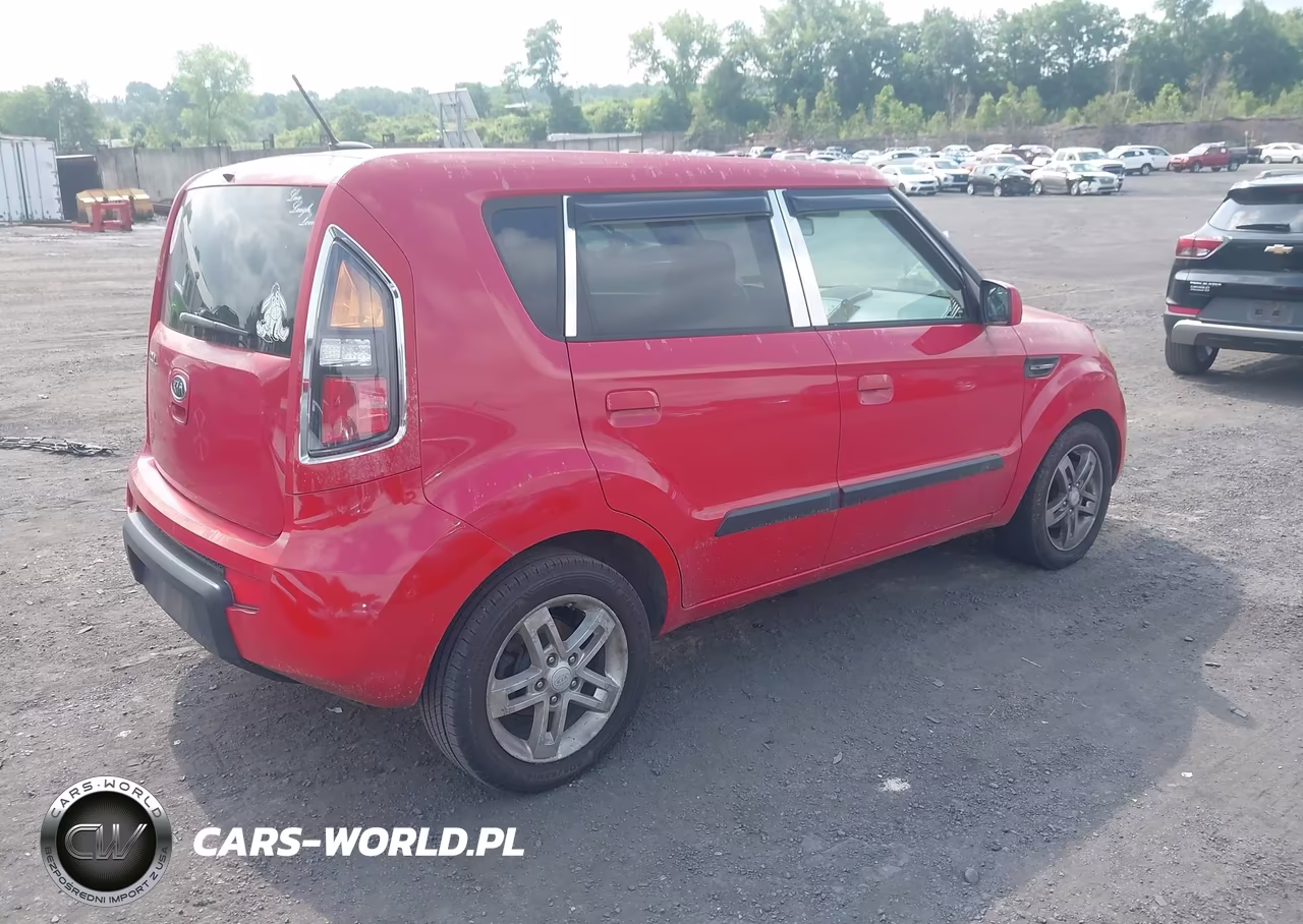 2010 Kia Soul + VIN:KNDJT2A21A7039230 - 4