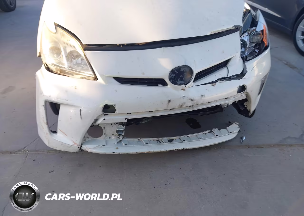 2012 Toyota Prius Three VIN:JTDKN3DU8C5382567 - 17