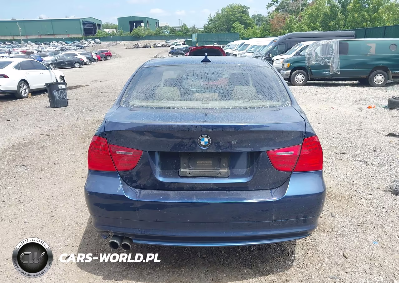 2011 BMW 328I VIN:WBAPH7G54BNM55325 - 16