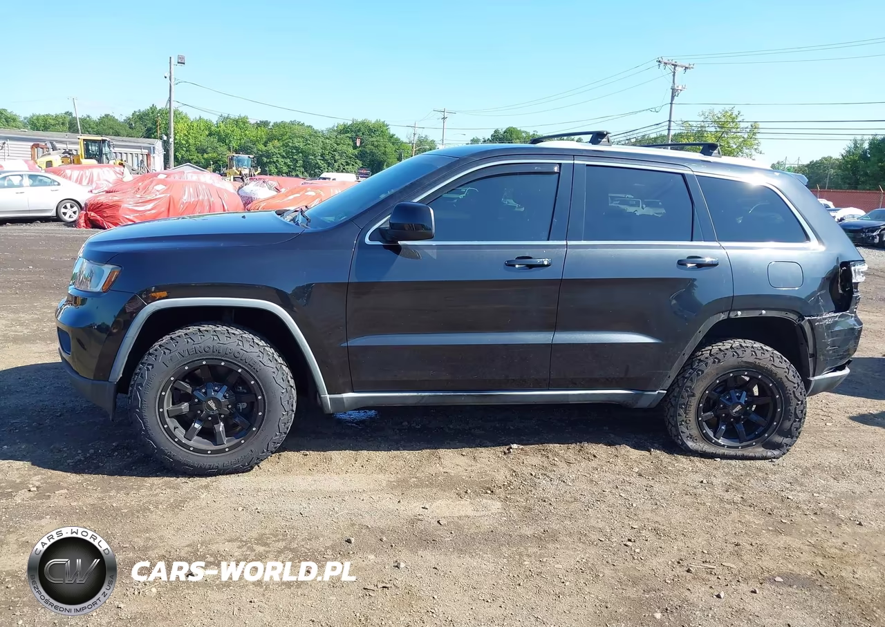 2012 Jeep Grand Cherokee Laredo VIN:1C4RJFAG5CC214830 - 14