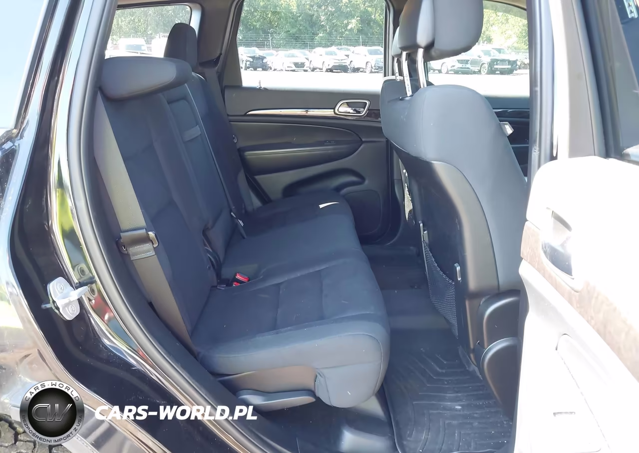 2012 Jeep Grand Cherokee Laredo VIN:1C4RJFAG5CC214830 - 8