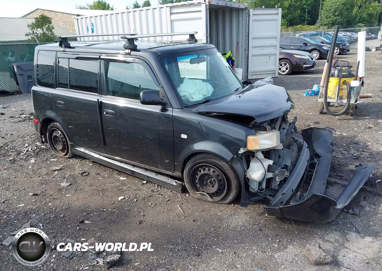 2004 Scion Xb