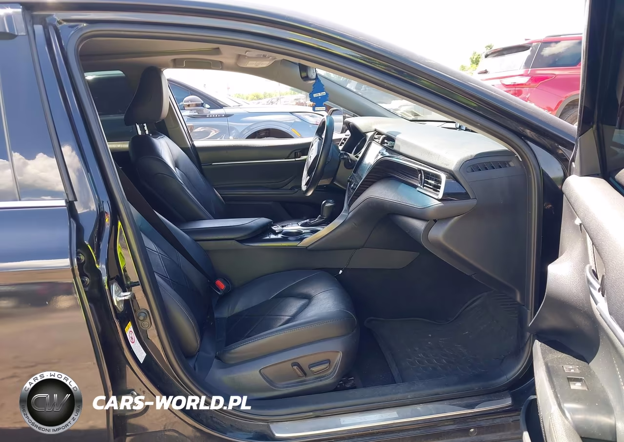 2018 Toyota Camry Xle VIN:4T1B11HKXJU012504 - 5