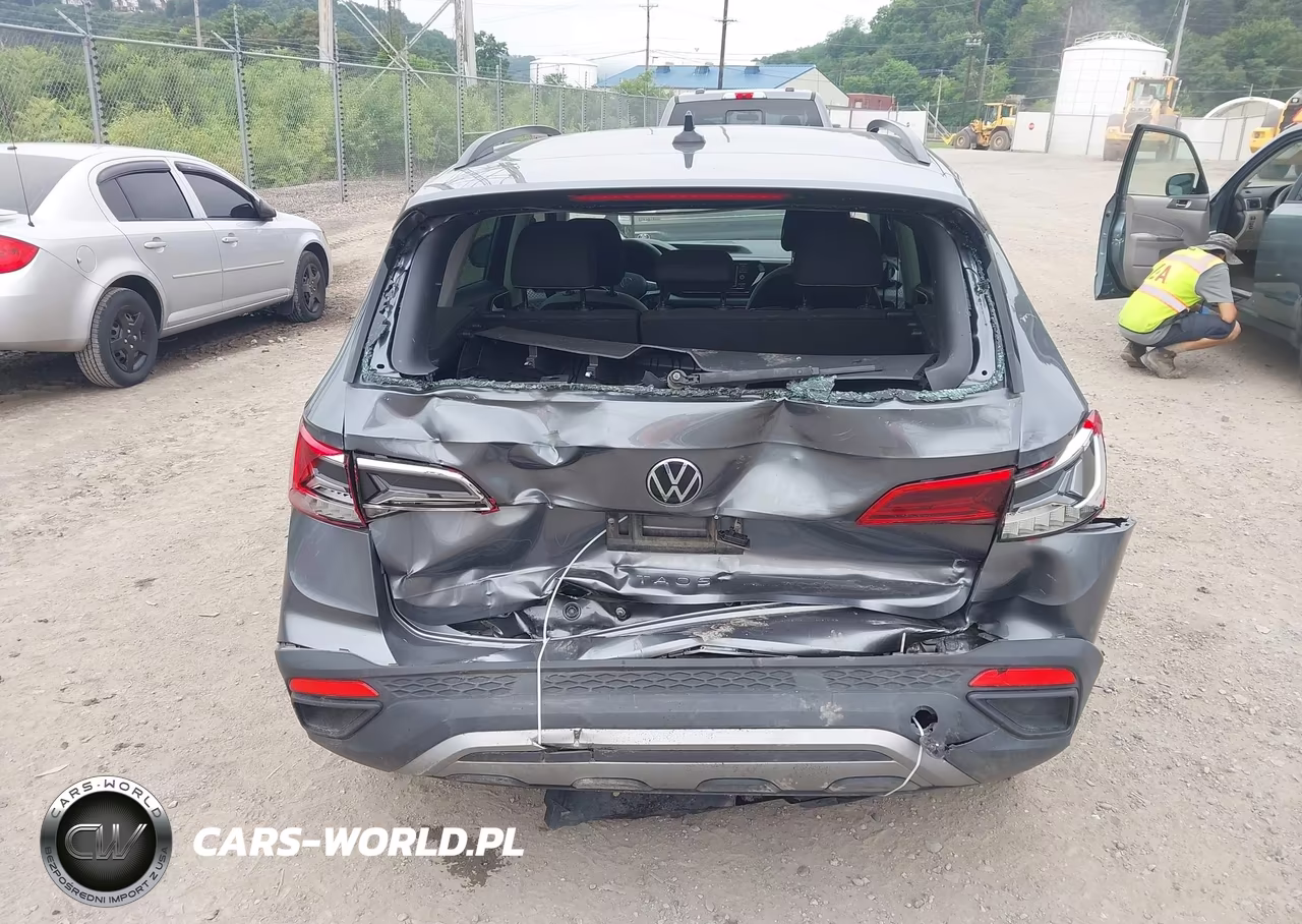 2022 Volkswagen Taos 1.5T S VIN:3VVCX7B23NM000502 - 16
