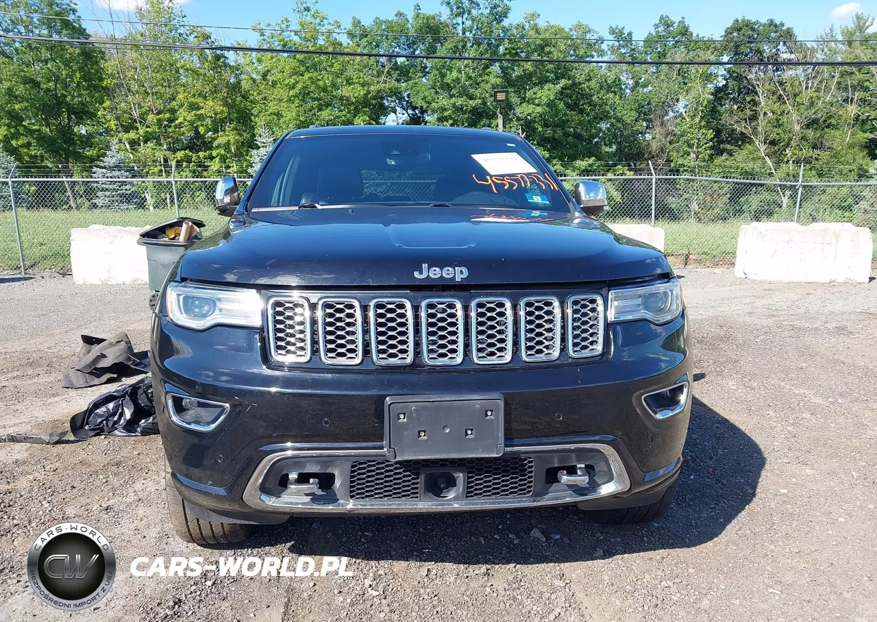 2020 Jeep Grand Cherokee Overland 4X4 VIN:1C4RJFCG7LC276808 - 13