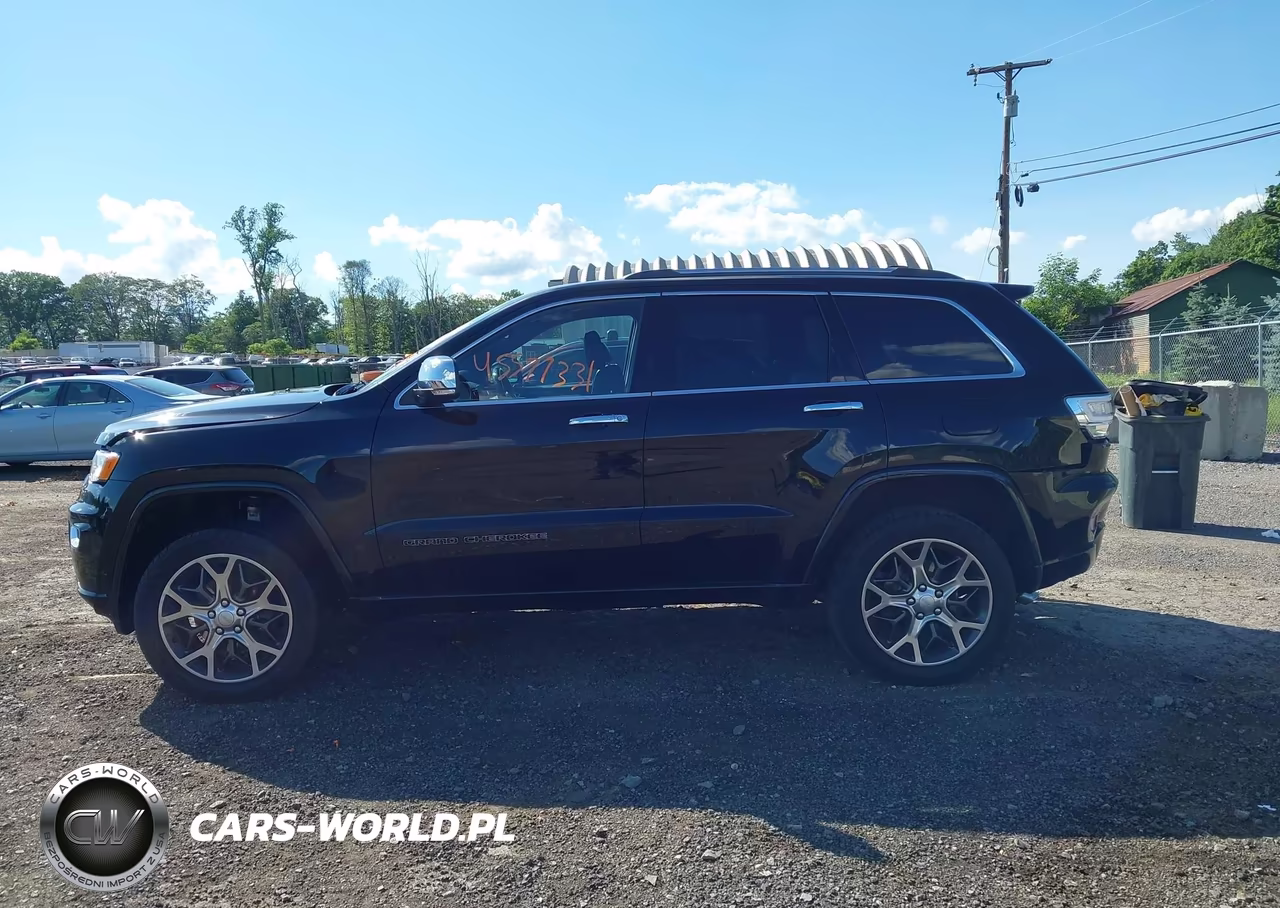 2020 Jeep Grand Cherokee Overland 4X4 VIN:1C4RJFCG7LC276808 - 15