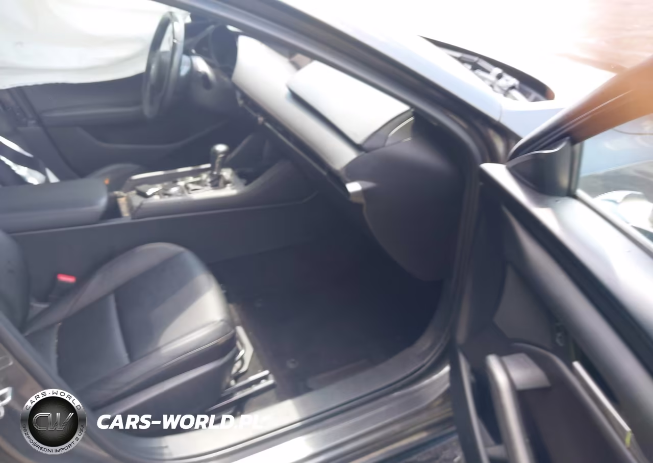 2020 Mazda Mazda3 Select Package VIN:JM1BPACL1L1169149 - 5
