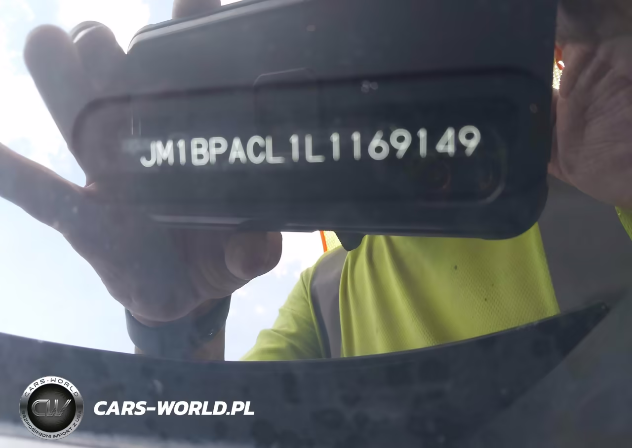 2020 Mazda Mazda3 Select Package VIN:JM1BPACL1L1169149 - 9