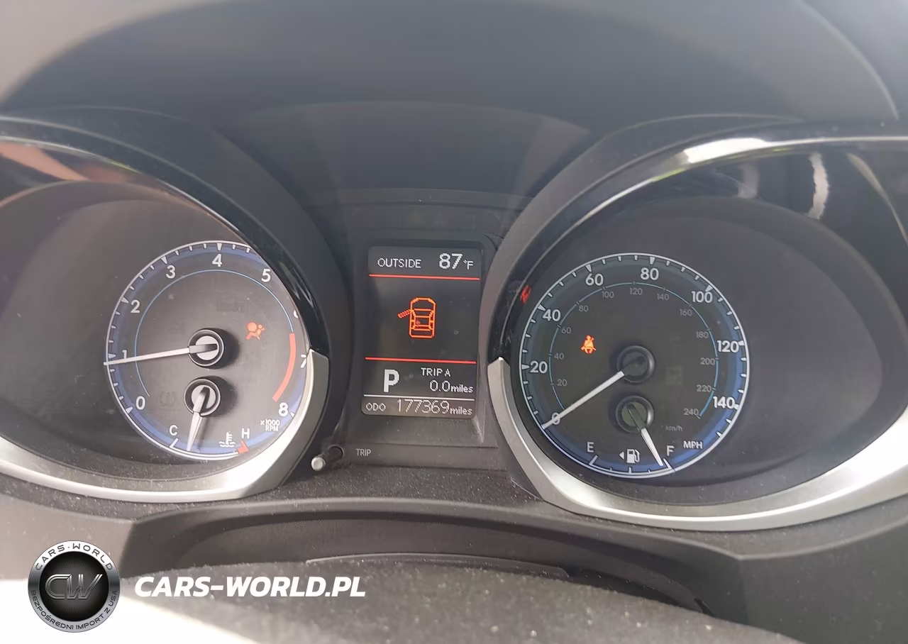 2016 Toyota Corolla S Plus VIN:5YFBURHE4GP482361 - 7