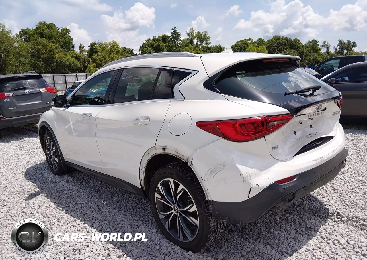 2018 Infiniti Qx30 Premium VIN:SJKCH5CRXJA047784 - 3