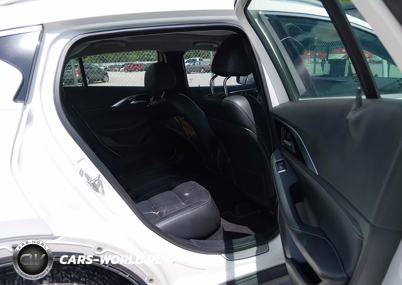 2018 Infiniti Qx30 Premium VIN:SJKCH5CRXJA047784 - 8
