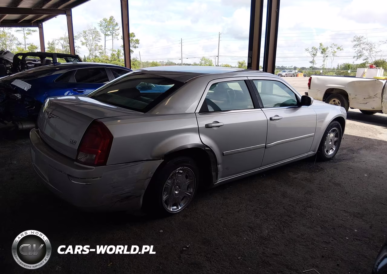 2006 Chrysler 300 Touring VIN:2C3KA53G96H101932 - 13